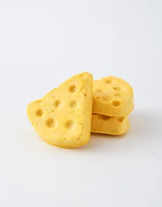 Hot Sale Factory Custom Pet treats Dry Cheese Biscuits High Nutrition Delicious Cat Bars Cat Snack Dry Food