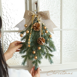 YUELIAN Mini Adorno Navideño en Forma de Lágrima, con Piñas Artificiales, Bayas Rojas y Follaje Verde, Colgante Decorativo para Ventana y Pared de Navidad - Product Image 3