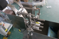 Machine d'étiquetage industrielle à grande vitesse pour cartons d'œufs, ligne de production entièrement automatique pour l'étiquetage et le codage des barquettes d'œufs en pulpe plastique
