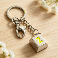 Porte-clés vintage personnalisé en gros pour fabricants, avec logo gravé au laser, lettres vierges, touches de clavier, cadeau promotionnel