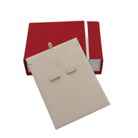 Boîte à parfum personnalisée recyclable avec couvercle magnétique, boîte cadeau en carton rigide de luxe avec gaufrage et doublure en coton
