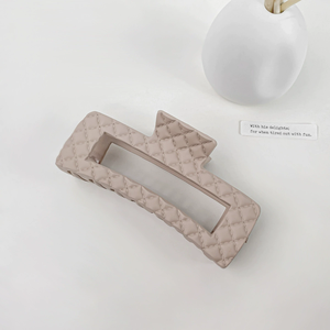 YJL Accessori per Capelli da Donna Disponibili, Grande Clip Quadrata da 12,5 cm con Motivo a Quadretti, Clip a Squalo Personalizzata, Clip per Capelli all'Ingrosso - Product Image 6