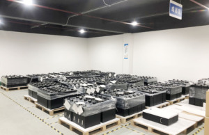 แบตเตอรี่เก็บพลังงานแสงอาทิตย์ 100ah 200ah 5kwh 10kwh 20kwh แบตเตอรี่ลิเธียมแบบติดตั้งบนชั้นวาง - Product Image 6