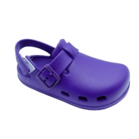 Sandales plates imperméables en EVA pour enfants, chaussures de marche unisexes pour tout-petits, tongs d'été pour bébés filles et garçons