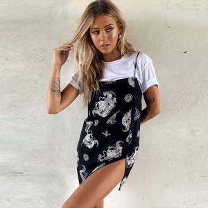 Vestido Corto Estilo Chino WEIXIN para Mujer, con Abertura Lateral, Estampado de Dragón Negro - Product Image 1