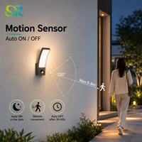 Applique murale LED d'extérieur moderne simple en gros pour cour entrée terrasse balcon jardin éclairage mural longue bande en aluminium