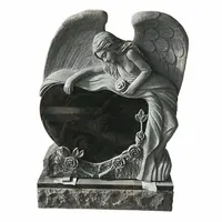 실물 크기 새겨진 큰 날개 달린 흰색 대리석 묘지 천사 동상 기념물