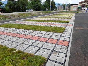 Sunsbuild Factory Price HDPE Paving Grid Ground Support System with High Compressive Strength for Driveway & <b>Garden</b> Landscaping - Product Image 5