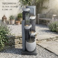 Fontaine d'eau extérieure contemporaine avec des bols à niveaux décalés et une colonne en faux pierre, idéale pour le jardin ou la terrasse