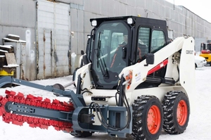 สินค้าขายดี รถตักล้อยาง Skid Steer รุ่น Cdm307 เครื่องจักรก่อสร้าง 3 ตัน 44.74 กิโลวัตต์ พร้อมระบบไฮดรอลิกไพลอต - Product Image 5