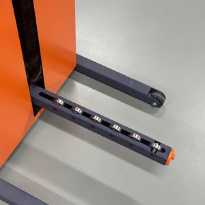 अधिकतम लिफ्ट वजन 660 मिमी एल 2 मैनुअल लेबल रील लिफ्टर समय-बचत भार 100 किलोग्राम कारखाने प्रत्यक्ष लेबल रील लिफ्टर - Product Image 4