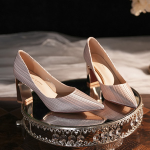Zapatos de Novia con Punta en Pico, Tacón Cuadrado, Forro de Satén Brillante, Tacón Alto de 5cm-8cm, Estilo Slip-On, Decorados con Pedrería, Tendencia de Moda - Product Image 3