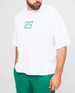 Conjunto de 2 Piezas para Hombre, Ropa Urbana, Camiseta con Estampado de Paneles y Pantalones Deportivos de Baloncesto 100% Algodón - Product Image 1