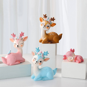 Figurines de cerfs en résine mignonnes, ensemble multi-pièces, décoration de bureau, ornement de Noël, accessoires de bureau - Product Image 1