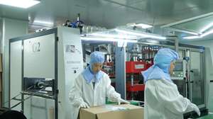 Barquettes rectangulaires personnalisées en plastique PP noir pour calamar, emballage thermoformé jetable scellable pour viande fraîche et aliments - Product Image 6