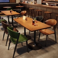 Ensemble table et chaises de bar en bois massif, design d'Asie du Sud-Est, pour restaurant, bar, boulangerie, café, salle à manger commerciale, style vintage