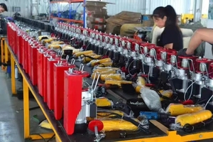 Palăng điện mini không dây điều khiển từ xa 1000KG - Product Image 6