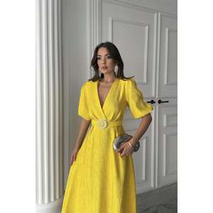 Robe portefeuille jaune chatoyante ceinturée en tissu tissé, taille naturelle, respirante, pour le bureau - Product Image 3