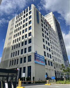 <span class=keywords><strong>S</strong></span>ạc dự phòng không dây từ tính có logo tùy chỉnh, tích hợp quạt làm mát RGB, dung lượng cao 10000mAh, hỗ trợ <span class=keywords><strong>s</strong></span>ạc nhanh PD, màn hình LCD điện tử - Product Image 5