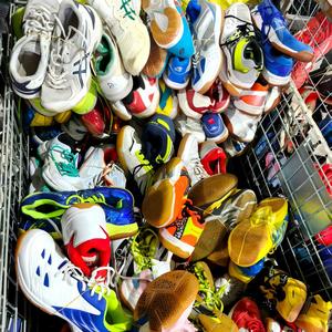 Calzado Deportivo de Segunda Mano, Grado A, Marcas Internacionales, Venta al Por Mayor de Zapatos de Baloncesto y <span class=keywords><strong>Tenis</strong></span> Usados - Product Image 4
