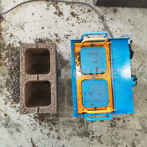 Macchina Portatile per Blocchi di Cemento, Manuale ed Elettrica 110V, per Uso Domestico, Stampo per Blocchi di Calcestruzzo per Muri e Strade, Mattoni Cavi, Solidi e Autobloccanti - Product Image 6