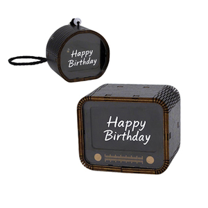Boîte à musique personnalisée miniature ronde et carrée avec photo, son agréable, horloge à manivelle en bois pour anniversaire, personnalisable - Product Image 1