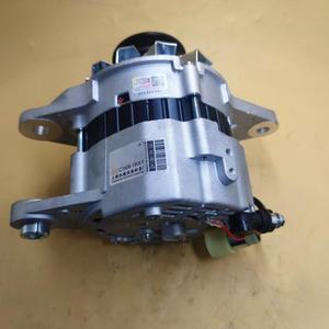 EX200-5掘削機オルタネーター6BG1ディーゼルエンジン電気発電機1-81200-4710 - Product Image 5