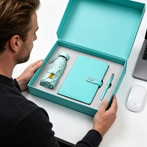 Ensemble <span class=keywords><strong>Cadeau</strong></span> Homme : Ceinture en Cuir, Porte-clés Parfum, Stylo – Idéal <span class=keywords><strong>pour</strong></span> <span class=keywords><strong>Papa</strong></span>, Fête des Pères, Nouvel An, Noël – Vente Transfrontalière - Product Image 5