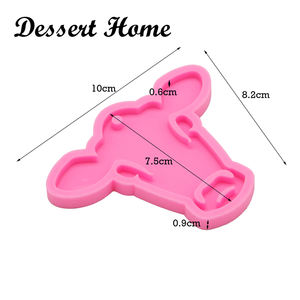 DY0095 DIY 光沢のある牛と雄牛の頭キーホルダー シリコンモールド DIY エポキシ樹脂モールド、チョコレート・シュガーペースト・ケーキモールド - Product Image 4