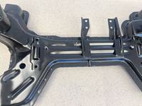 Repuestos de Chasis de Calidad OE Más Vendidos, Repuestos de Auto para Passat B4 1995 a 1997, Subchasis Delantero 357199315R