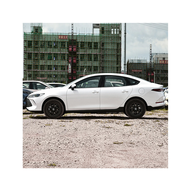 2026 New Model BYD Qin Plus DMi Electric Plug-in Hybrid Medium Car Without Exporting Limited NEDC >700km