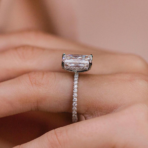 Anillo Rectangular de Plata de Ley 925 con Diamante Moissanita Brillante de 4 Quilates, Corte Radiante, Joyería de Lujo para Mujer - Product Image 5