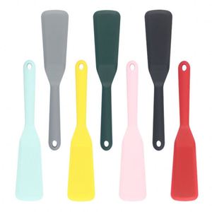Spatule de cuisine en silicone antiadhésive pour poêle, idéale pour la cuisson du poisson et des crêpes - Product Image 4