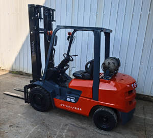 TOYOTA FGZN25 original, carretilla elevadora usada a GLP y GAS, carretilla elevadora japonesa de GLP de 2,5 toneladas, carretilla elevadora a gasolina, buen rendimiento, buen estado - Product Image 6