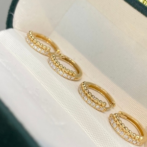 อาซูโอ 18K ทองคำแท้สีเหลือง Au750 เพชรธรรมชาติแท้ 0.20 กะรัต ต่างหูแฟชั่นทรงห่วง ของขวัญสำหรับผู้หญิง งานแต่งงาน งานปาร์ตี้ ใส่ได้ทุกวัน - Product Image 3