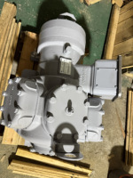 Compresseur semi-hermétique alternatif 40HP 30HP OEM Carrier 06EA299 06EA275 pour refroidisseurs d'eau, fourni par l'usine