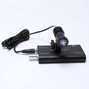 Lámpara LED Dental con Clip y Filtro, Brillo Ajustable, Luz Blanca Fría 5500-7000K, Cuerpo de Plástico, Certificación CE - Product Image 2
