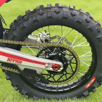 Moto 300 cm³, 4 soupapes, refroidissement par eau, freins à disque hydrauliques, motos tout-terrain légères, nouvelle TURRUT