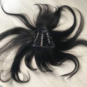 <span class=keywords><strong>Frange</strong></span> de perruque en <span class=keywords><strong>cheveux</strong></span> humains naturels, bouclée, facile à poser, haute simulation, forme triangulaire, peut être permanentée et teinte - Product Image 1