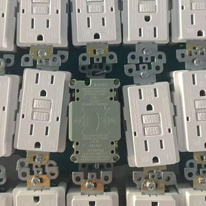 Aprobado por el estándar estadounidense y canadiense 120V 20A 60HZ Autoconexión GFCI Receptáculo Salida TR Interruptor de pared Interruptores eléctricos - Product Image 5