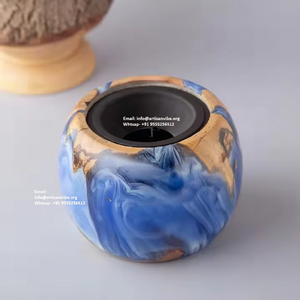 Quemador aromático de resina contemporáneo con bandeja de madera hecha a mano para aceites esenciales y varitas de incienso para uso aromático - Product Image 1