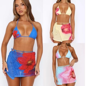 Conjunto de Bikini de Tres Piezas con Estampado Personalizado, Falda y Vestido Sexy con Tirantes Finos para Mujer, Traje de Baño sin Espalda - Product Image 1