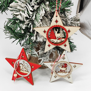 Étoile de Noël en bois découpée au laser, motif renne, décoration d'arbre, options de couleurs rouge et blanc - Product Image 1