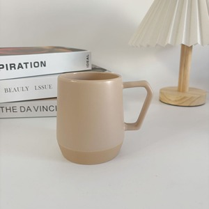 Maßgefertigte Keramiktasse mit Matter Glasur, Trinkbecher, Milchbecher im Modernen Minimalismus-Stil, Einfarbig - Product Image 3