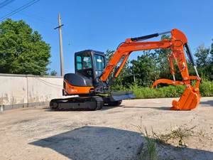 Mini excavatrice d'occasion Hitachi ZX55 d'une capacité de 5.5 tonnes La machine de pelle d'occasion du Japon en vente à bas prix - Product Image 4