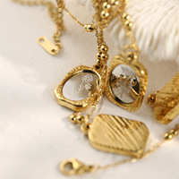 Gravé 18k Or Rempli En Acier Inoxydable Miroir Surface Naissance Fleur Pendentif Colliers Pour Femmes Bijoux De Mode