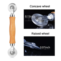 Kit de réparation de moustiquaire, outil à rouleaux pour moustiquaire, rouleau à languettes avec manche en bois et roues en acier
