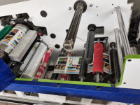 Mesin Cetak Flexo Horizontal Inline 6-8 Warna untuk Label Stiker UV, Kertas Label Perekat Gulungan, dan Printer Flexografi