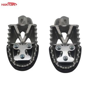 Repose-pieds en acier inoxydable KB Motocross avec protection d'attache - Remplacement/Réparation Garantie 1 an - Product Image 4