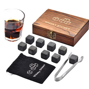 Outils <span class=keywords><strong>de</strong></span> barre <span class=keywords><strong>de</strong></span> noël 9 pièces/ensemble <span class=keywords><strong>granit</strong></span> naturel <span class=keywords><strong>whisky</strong></span> pierres <span class=keywords><strong>de</strong></span> refroidissement réutilisables bière vin <span class=keywords><strong>whisky</strong></span> roches <span class=keywords><strong>de</strong></span> refroidissement dans une boîte en bois - Product Image 2